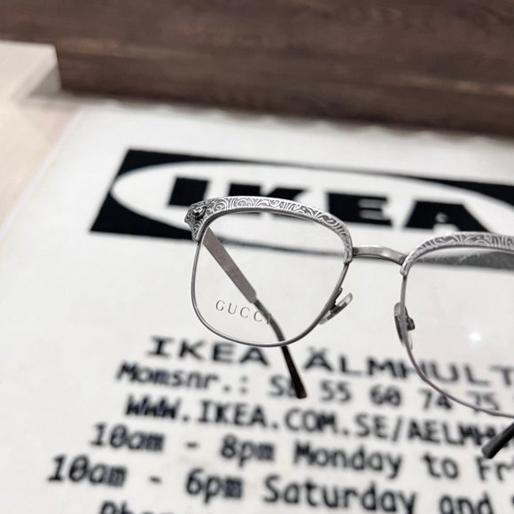 Gucci Silver 3D Tiger Head Logo Engraved Metal Frame Eyeglasses - Picture 9 of 12